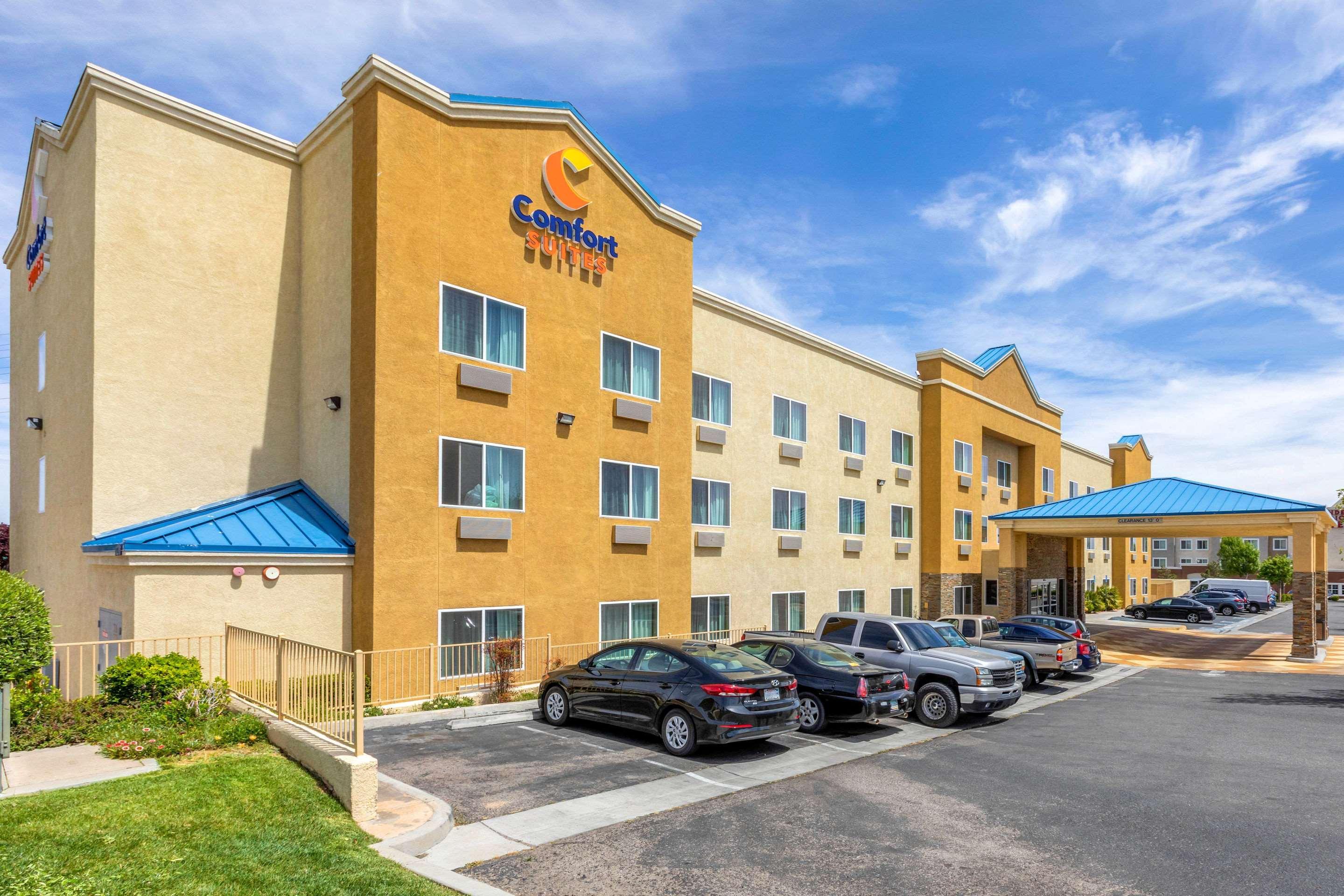 Comfort Suites Victorville-Hesperia Exterior foto