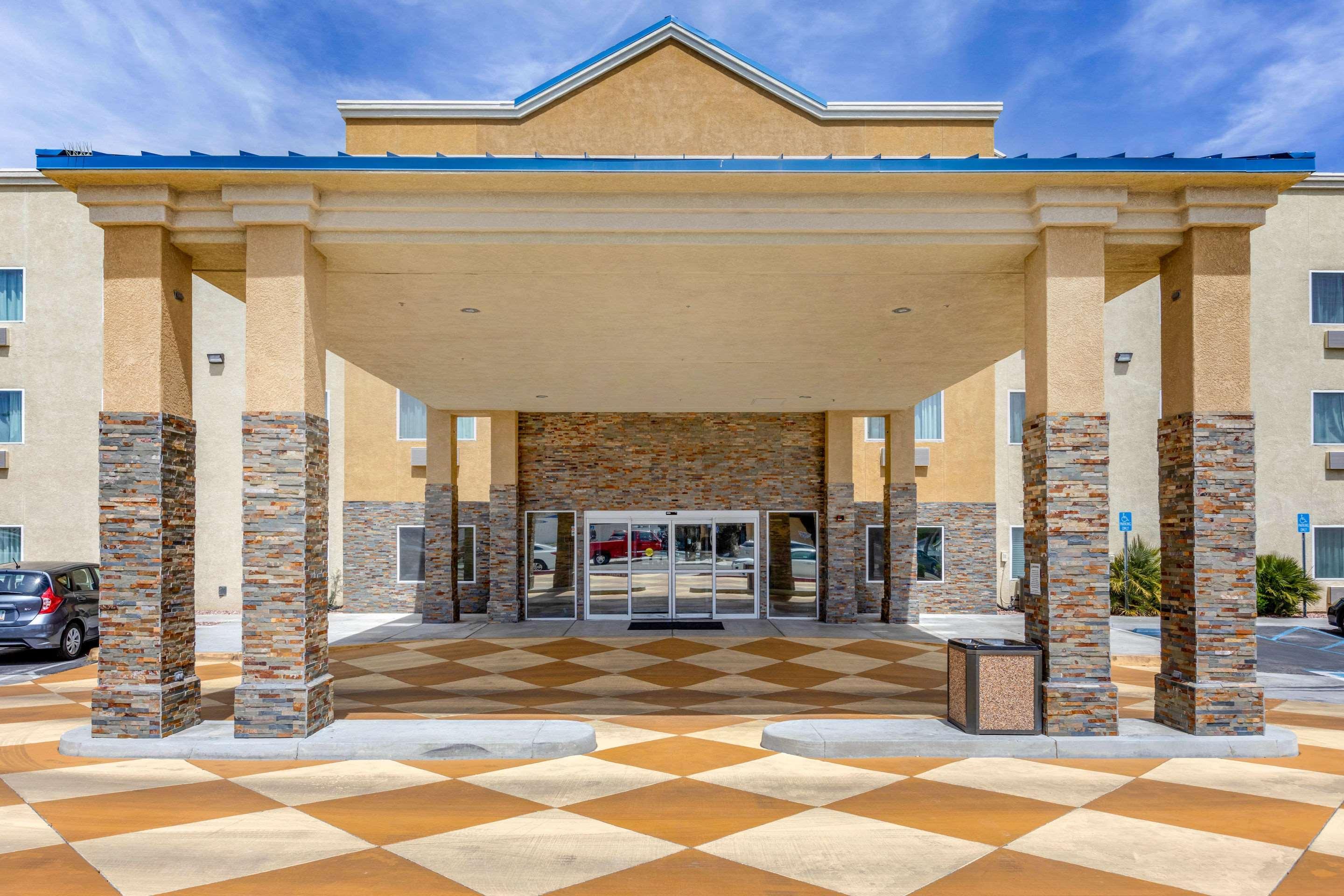 Comfort Suites Victorville-Hesperia Exterior foto